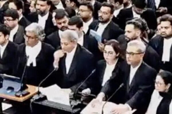 “Why Only Bengal?” Mamata Takes the Fight to Supreme Court Over Massive Voter Deletion