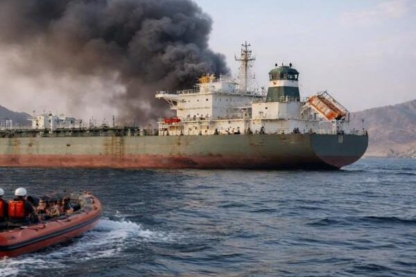 Hormuz Burning: Iran’s Missile Strikes Blast US Tankers as Media Go Silent