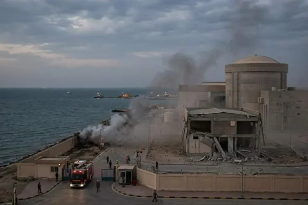 Repeated strikes on Iran nuclear plant threaten Gulf water supply