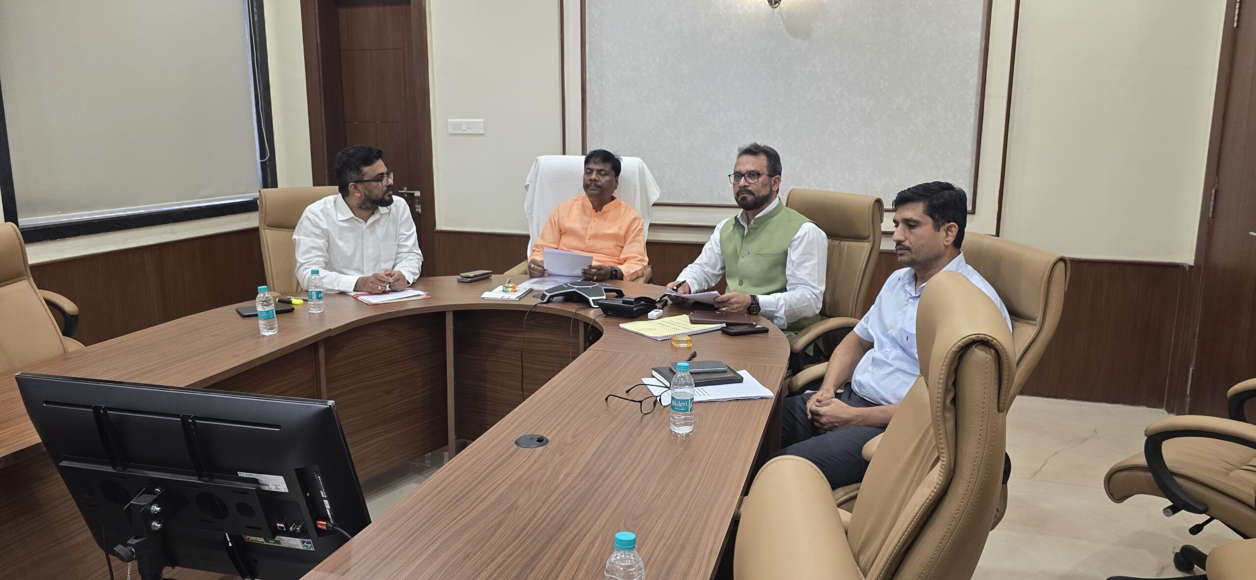 Under Shri Kedar Kashyap’s Leadership, Chhattisgarh Organises Landmark Elephant Mortality Investigation Workshop