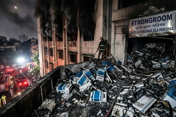 4000 Kolkata EVMs Destroyed in Brazen Alipore Strongroom Fire 2 4000 Kolkata EVMs Destroyed in Brazen Alipore Strongroom Fire