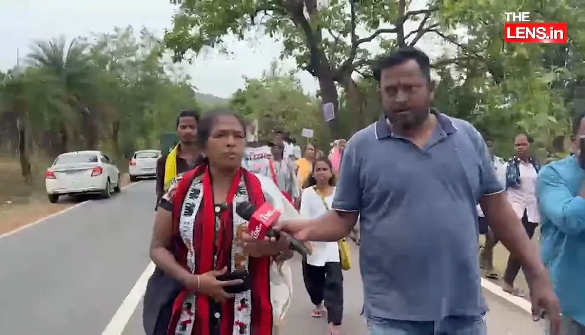 Thousands of Adivasis march against multi crore Bastar mining scam
