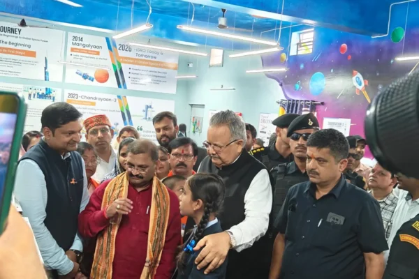 Honourable Dr. Raman Singh Inaugurates Division’s First Space Education Lab