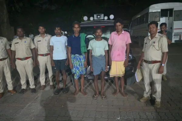 Chhattisgarh Forest Department Foils Elephant Poaching Plot in Raigarh; Four Arrested 5 Chhattisgarh Forest Department Foils Elephant Poaching Plot in Raigarh; Four Arrested