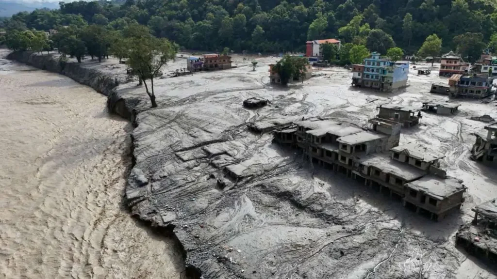14 Minutes to Tragedy: Two Chhattisgarh Doctors Among Thousands Missing in Nepal Glacier Floods 1 neapl 1