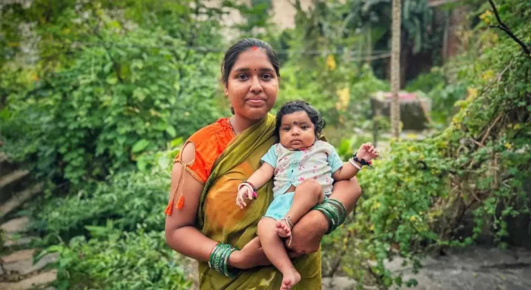 How a ₹20,000 State Grant is Changing Motherhood for Labourers